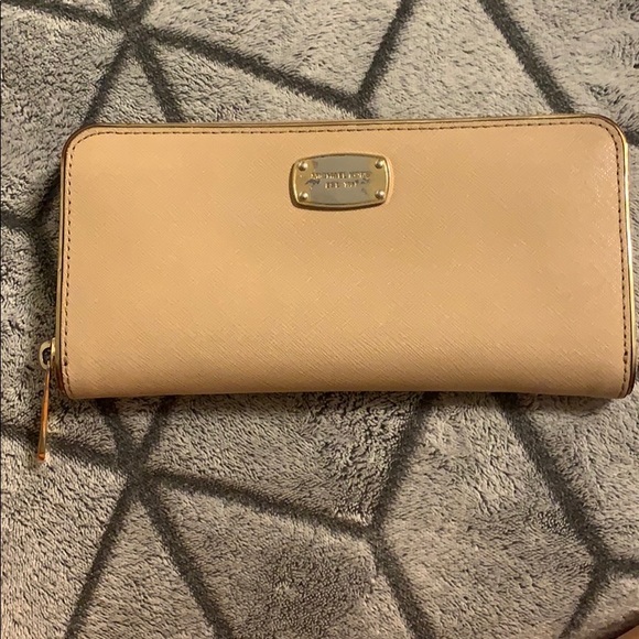 Tan michael kors wallet Clearance